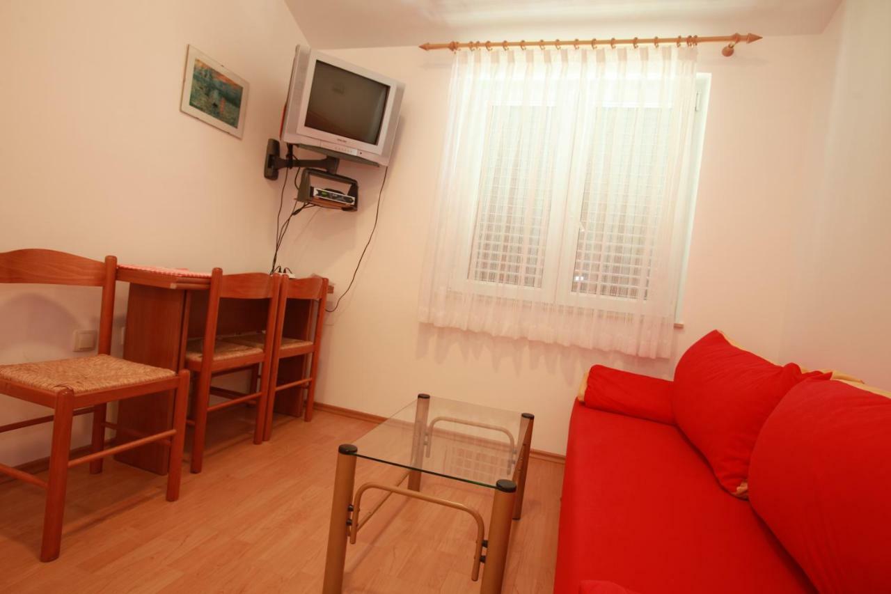 Goga Apartment *