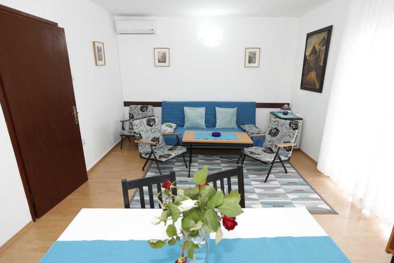 Goga Apartment *